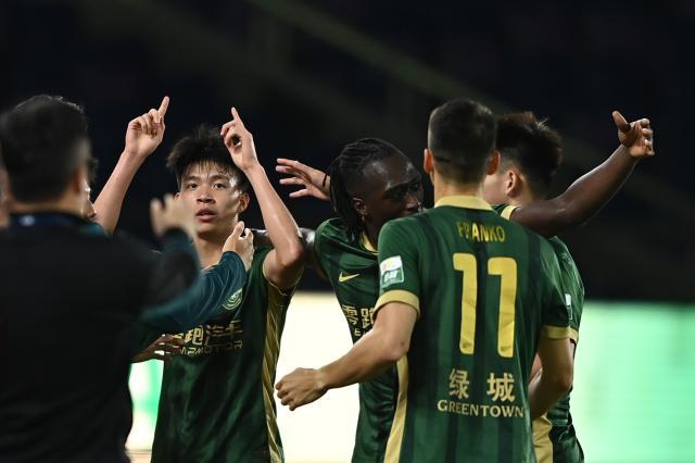 333体育|电竞-官方网站-王钰栋一球扫阴霾悼念布彭扎：哭是因为想念我队友